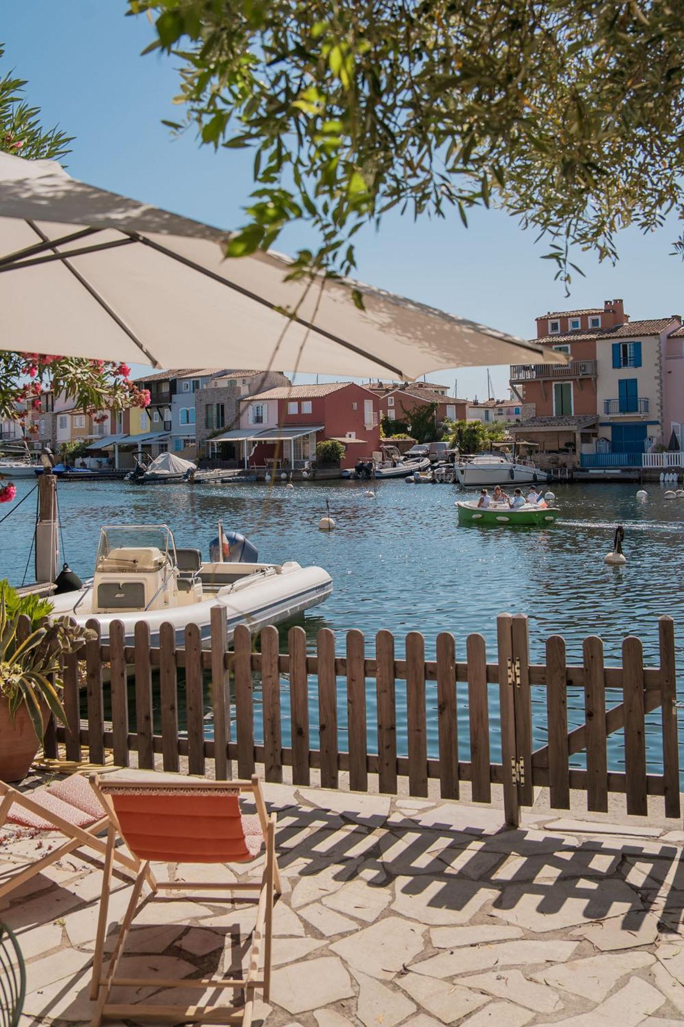 Appartement Amour Terrasse Sur L'Eau Grimaud Eksteriør bilde