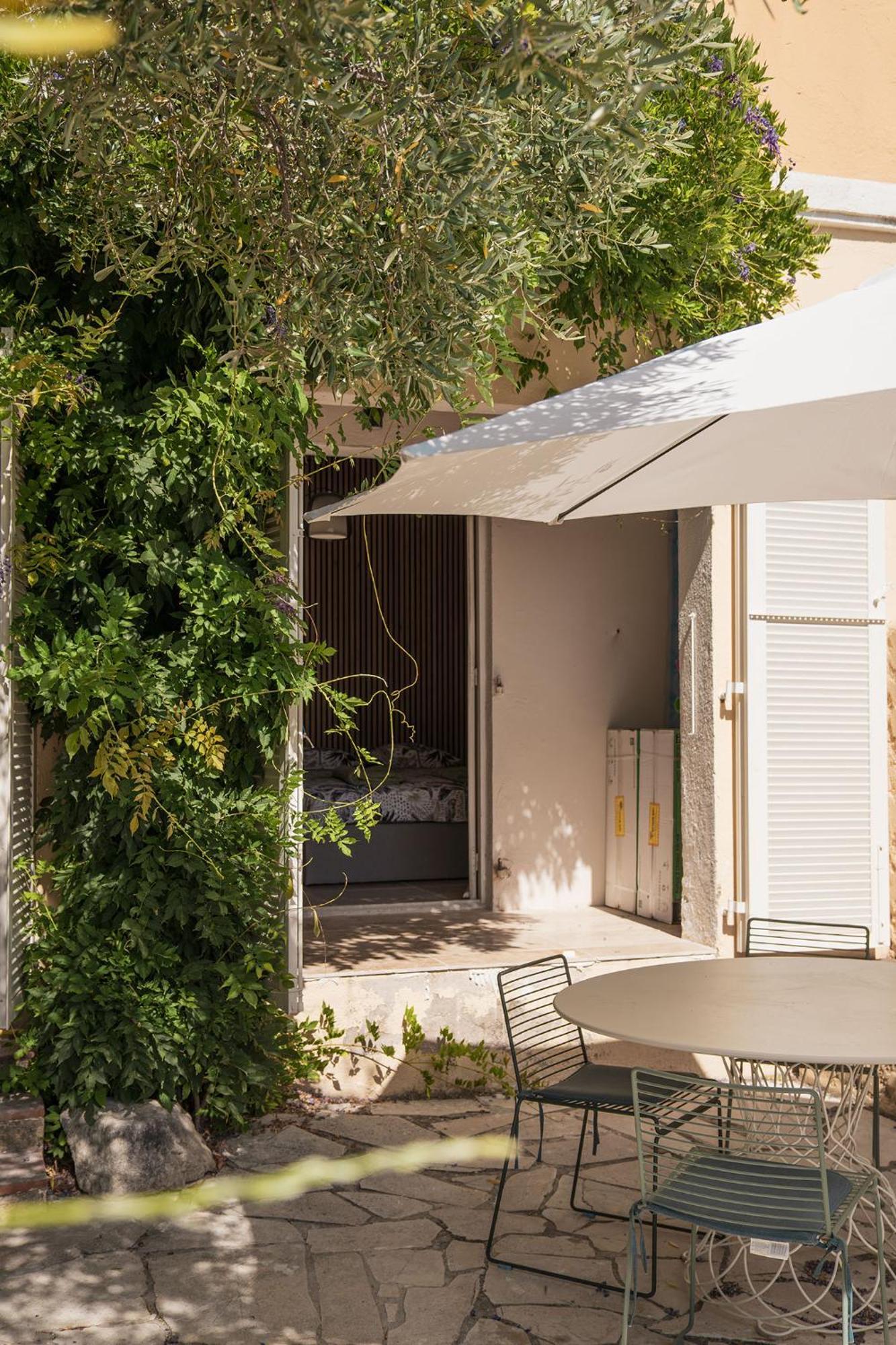 Appartement Amour Terrasse Sur L'Eau Grimaud Eksteriør bilde