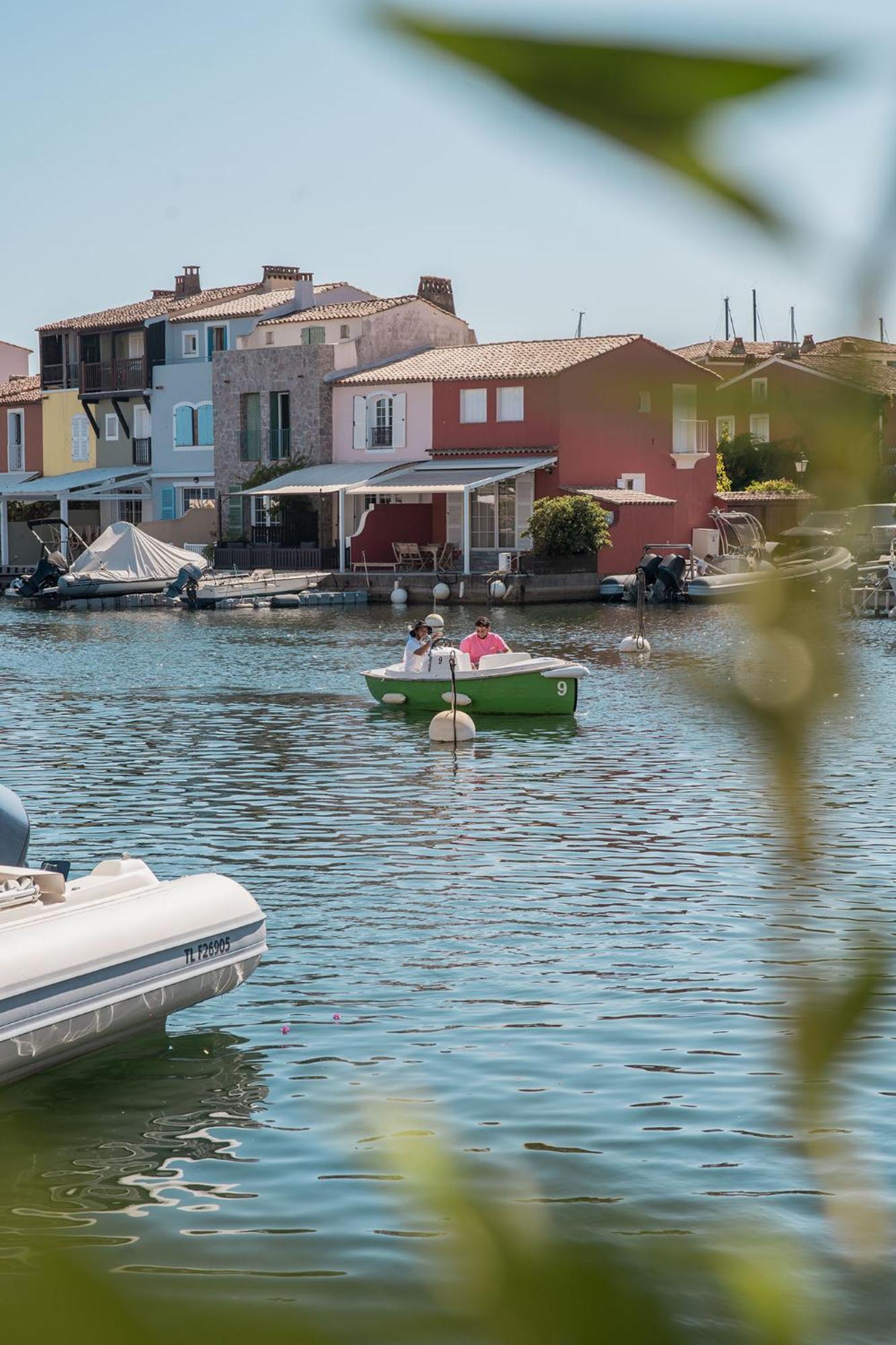 Appartement Amour Terrasse Sur L'Eau Grimaud Eksteriør bilde